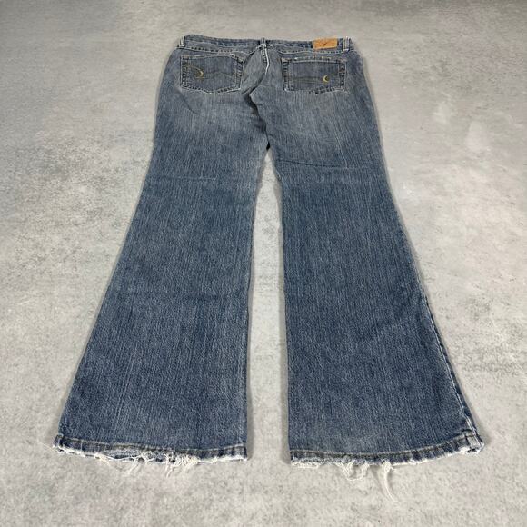 American Eagle Bootcut Jeans Medium Wash - Size: Womens 31W - Picture 8 of 10